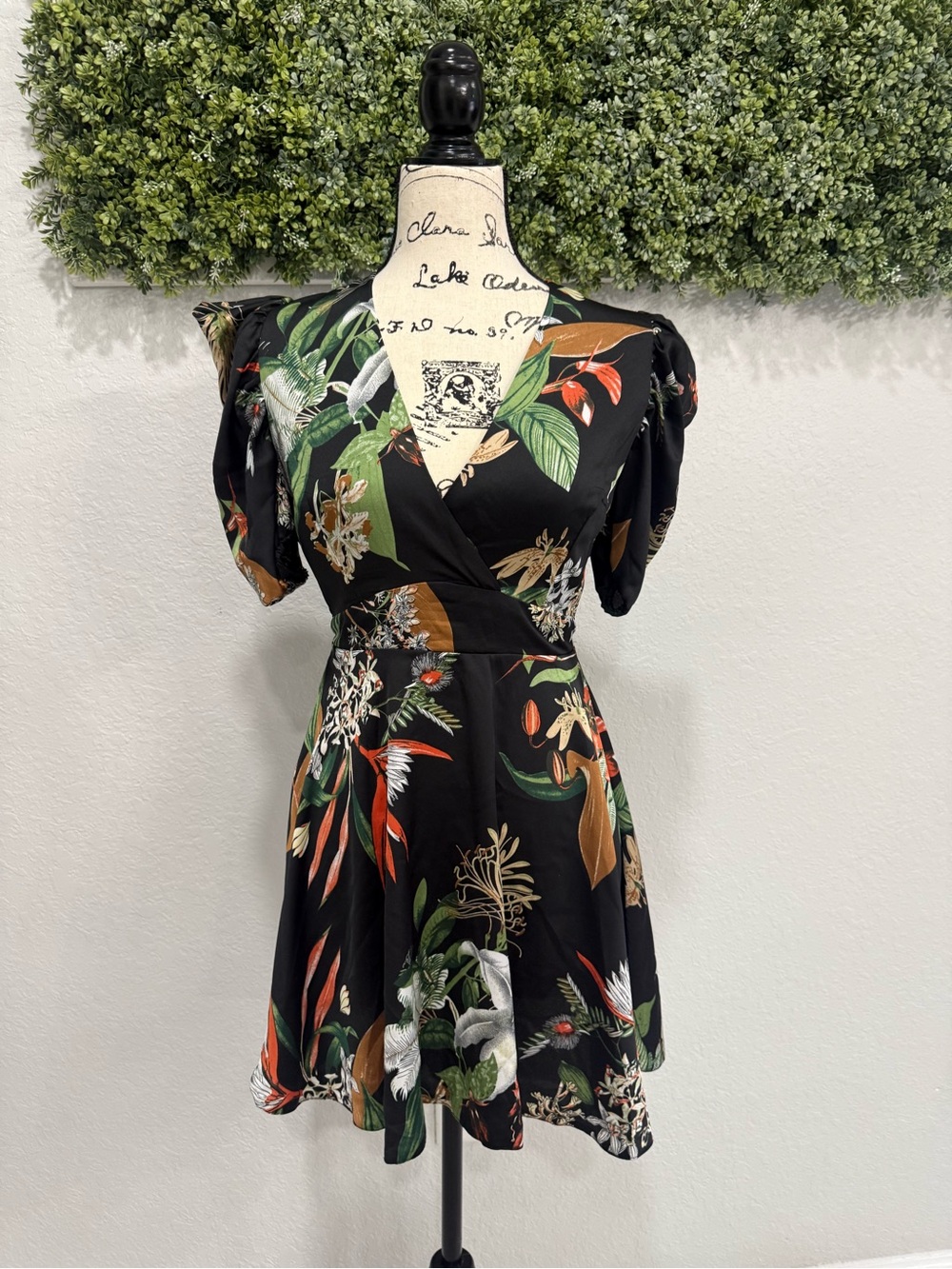AX Paris Black Tropical Floral Wrap Mini Dress Size 8